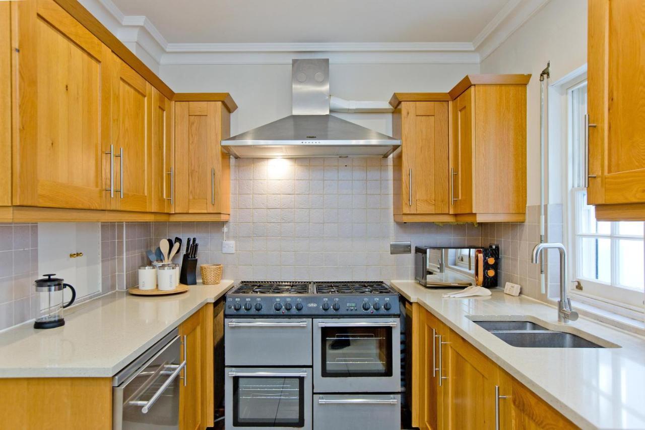 Hyde Park Paddington Spacious Holiday home *