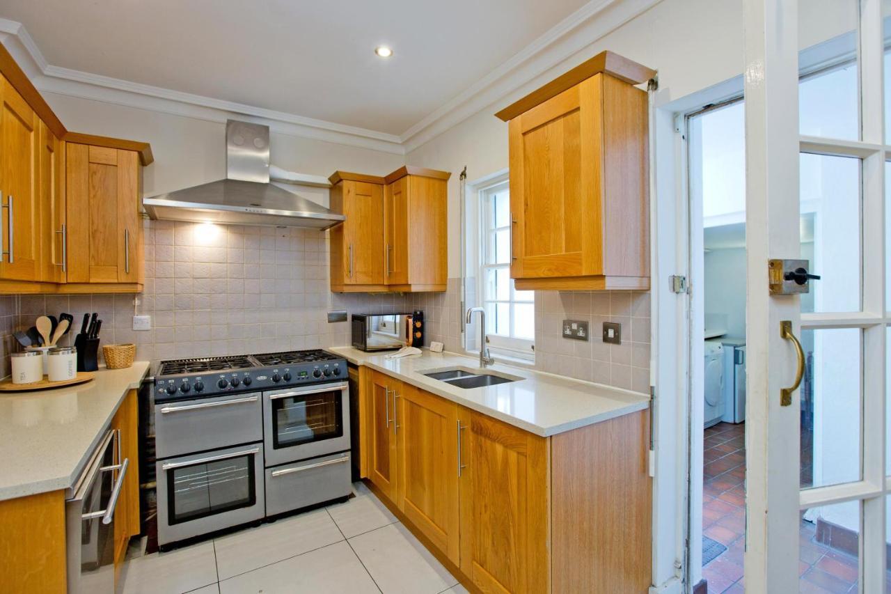 Hyde Park Paddington Spacious Holiday home London